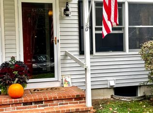 17 Oakwood Ter #17, Brunswick, ME 04011