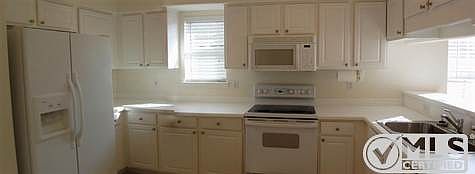 5th image of 1136 Winter Ln