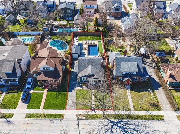 6 Nelles Blvd, Grimsby, ON L3M 3R1