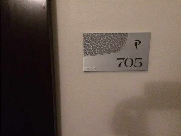 4575 Dean Martin Dr Unit 705, Las Vegas, NV 89103