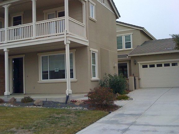 East Wing, Driveway and Courtyard Entrance