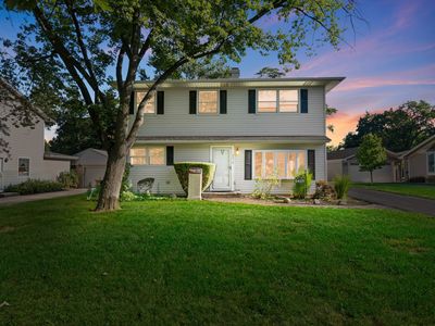 2410 Sigwalt St, Rolling Meadows, IL, 60008