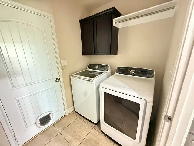 625 Memorial Ct — Photo 13