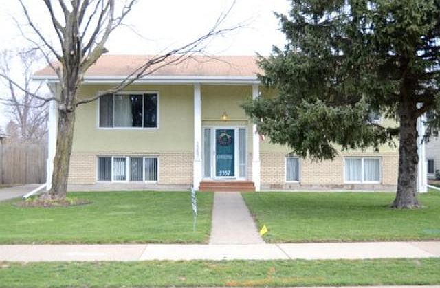 1st image of 2357 17th Ave E