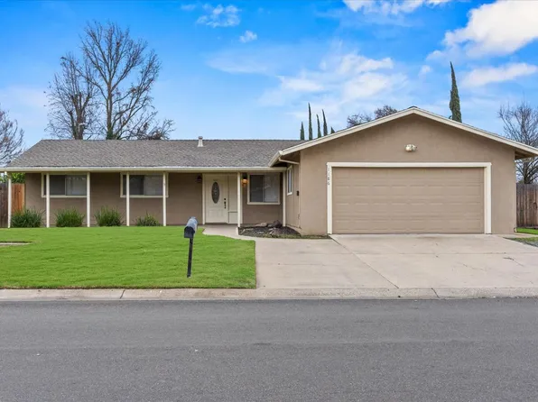 1186 Crest Dr, Yuba City, CA 95993