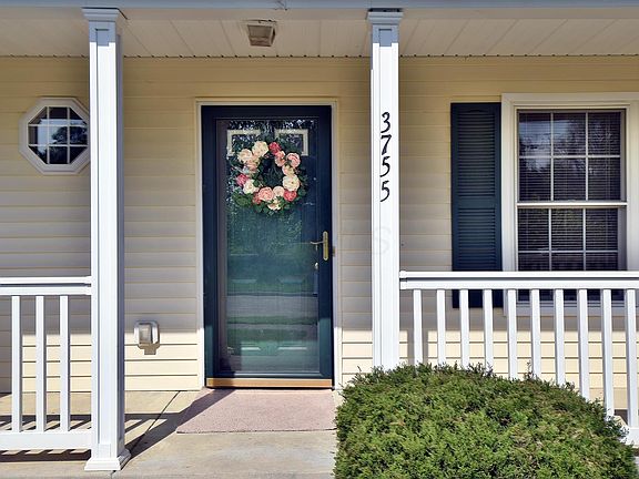 2nd image of 3755 Confederation Dr #235