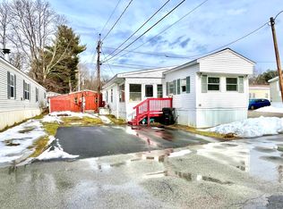18 Mobile Dr, Hudson, NH 03051