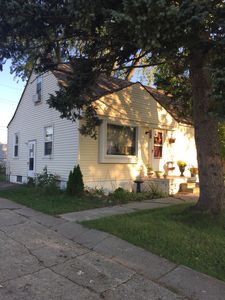 19 Camley Dr, Waterford, MI, 48328