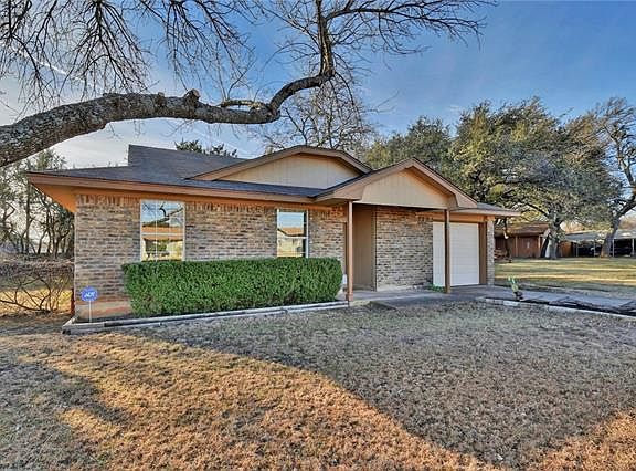 3rd image of 602 Osage Dr