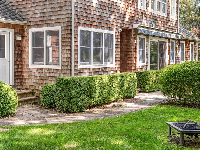 3 Bloom Ave — Photo 48