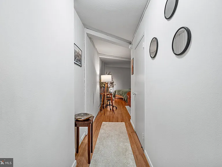 224 W Rittenhouse Sq #30-1002 — Photo 4