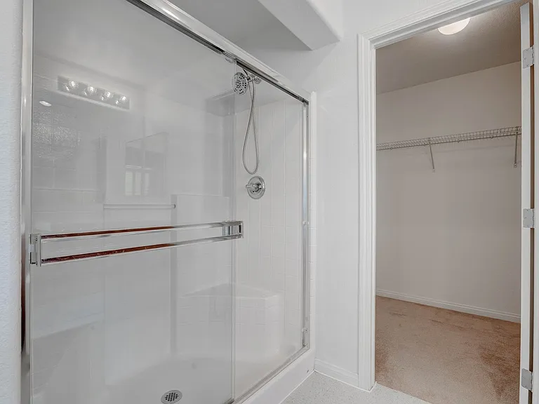 985 Noah Valley St — Photo 41
