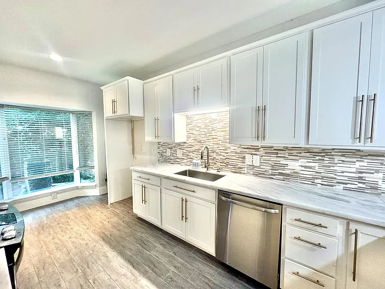 2323 Bering Dr #2 — Photo 20