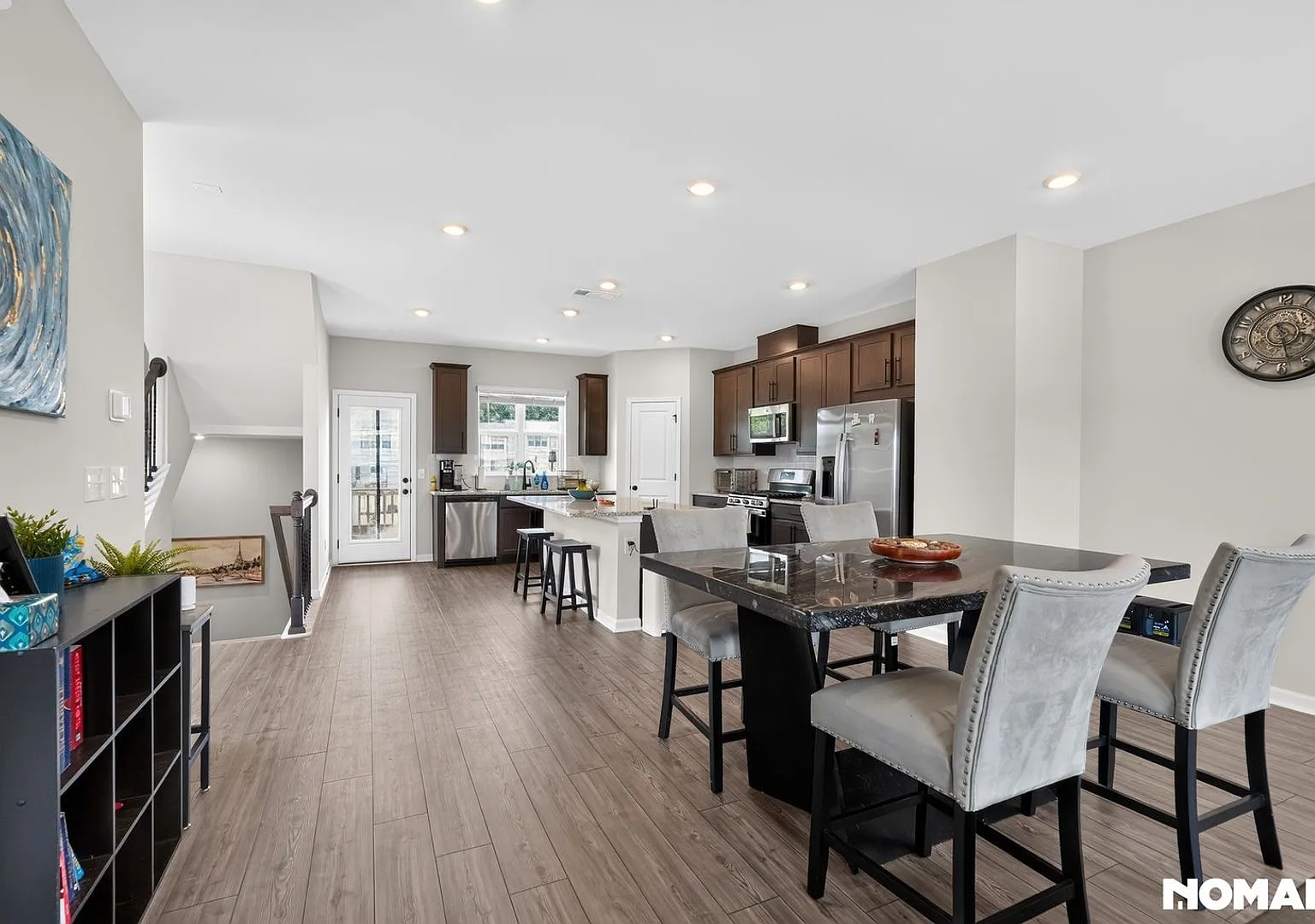 Luxurious 3BR Townhome in Lawrenceville — Photo 2