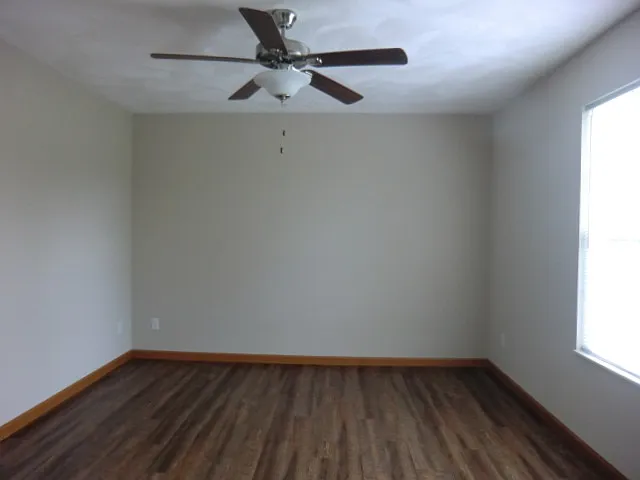 203 & 205 Autumn Pine Dr #203 — Photo 9