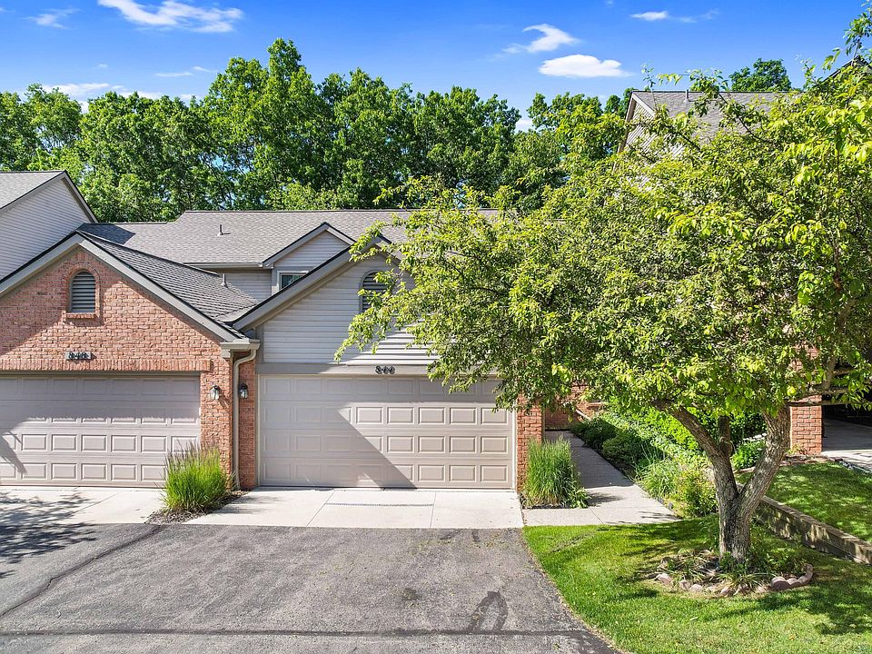844 Woodridge Hills Dr 99, Brighton, MI 48116 Zillow