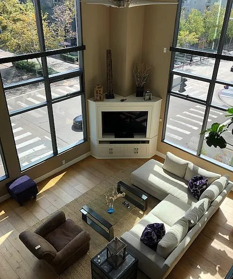 645 Front St #311 — Photo 3