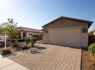 390 W Flame Tree Ave, San Tan Valley, AZ 85140