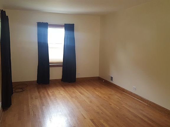 2nd image of 105 N Ardmore Ave