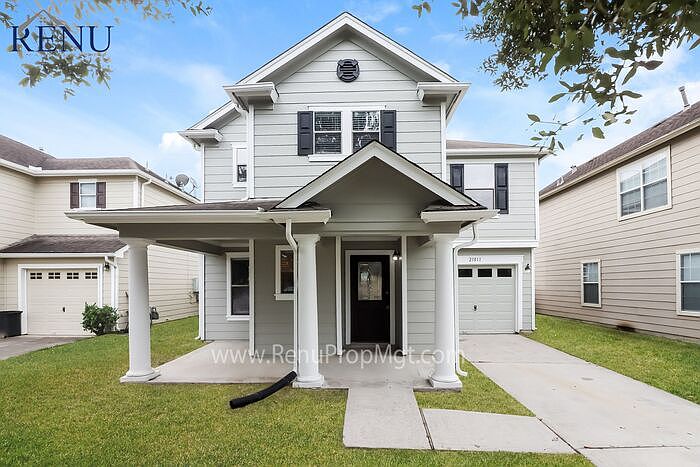 1st image of 21011 Emery Mills Ln