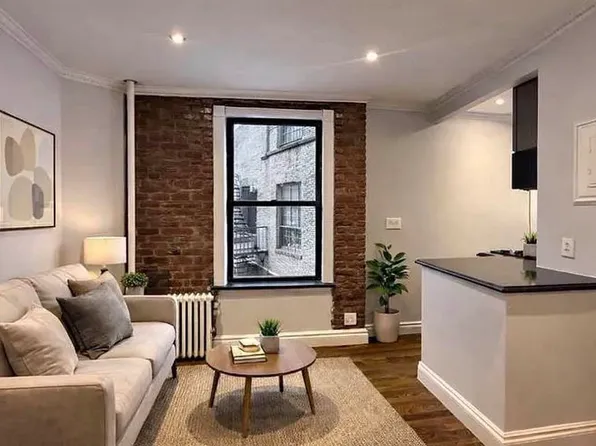 345 West 53rd Street image 1 of 4