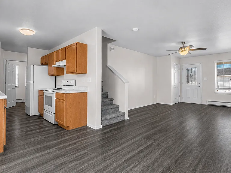 2841 Morningside Ct — Photo 3