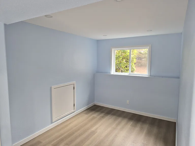 8330 NE 120th St — Photo 14