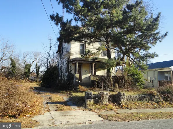 114 N 3rd St, Pleasantville, NJ 08232
