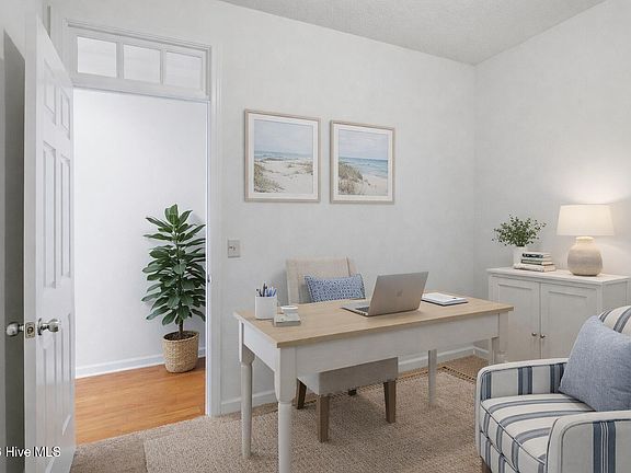 5th image of 120 Grace Point Dr #9