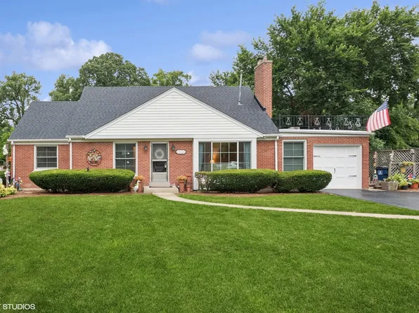 16W740 Red Oak Ave, Bensenville, IL 60106