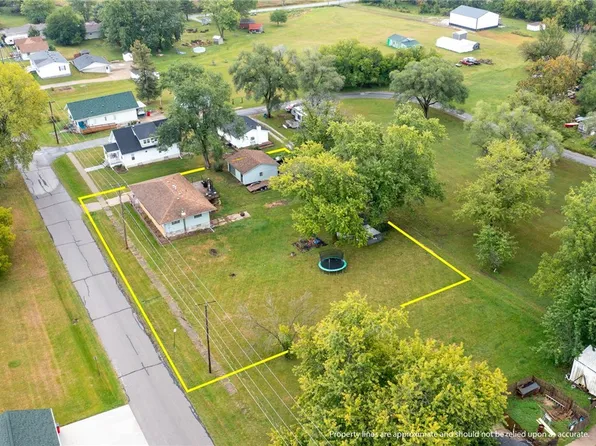 710 Church St, Melcher Dallas, IA 50062