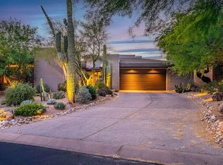 10586 E Fernwood Ln, Scottsdale, AZ 85262