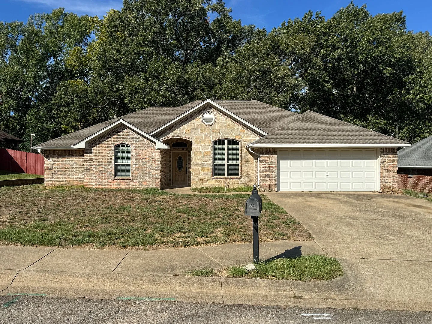 320 Rita — Photo 1