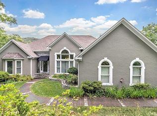 26 Windsong Dr, Fairview, NC 28730