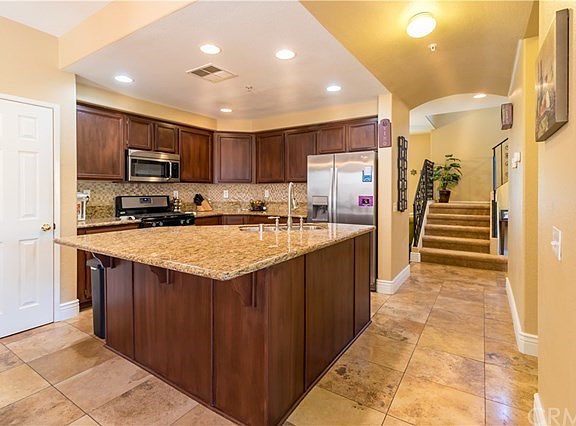 5th image of 26427 Arboretum Way Unit 2701