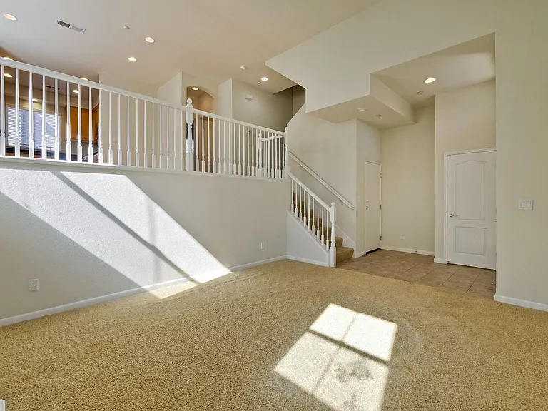 562 Saco Ter — Photo 13