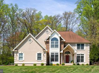 9322 Old Burke Lake Rd, Burke, VA 22015