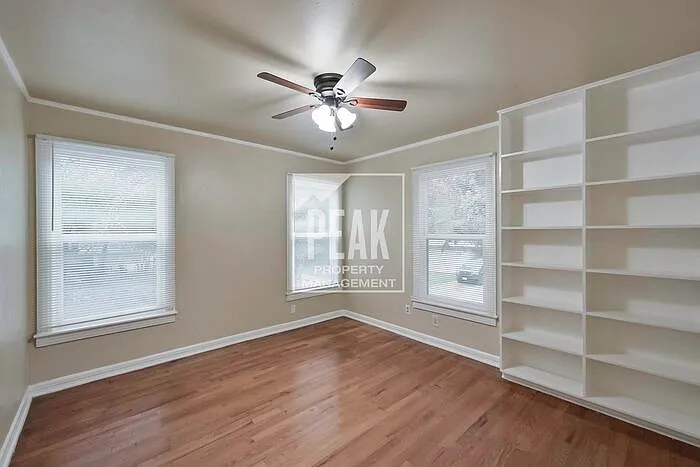 4437 Donnelly Ave — Photo 17