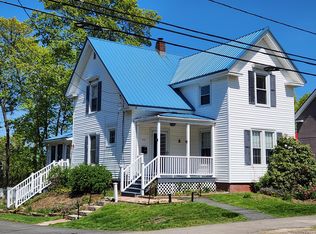 77 Cottage St, Bangor, ME 04401