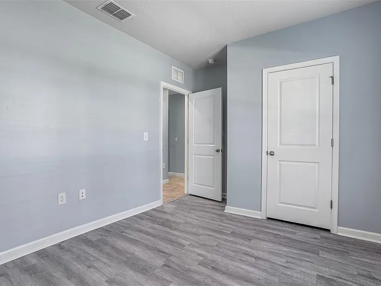 1582 Finnigan Cir — Photo 21