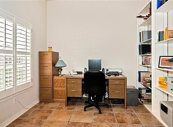 3rd image of 341 Ashley Pl