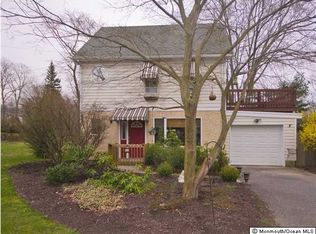 2162 Allenwood Rd, Wall Township, NJ 07719