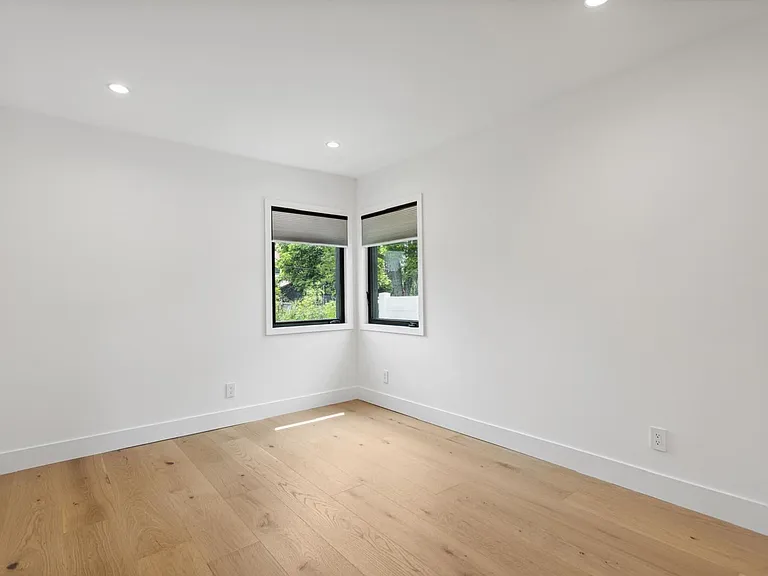 5713 Ranchito Ave — Photo 19