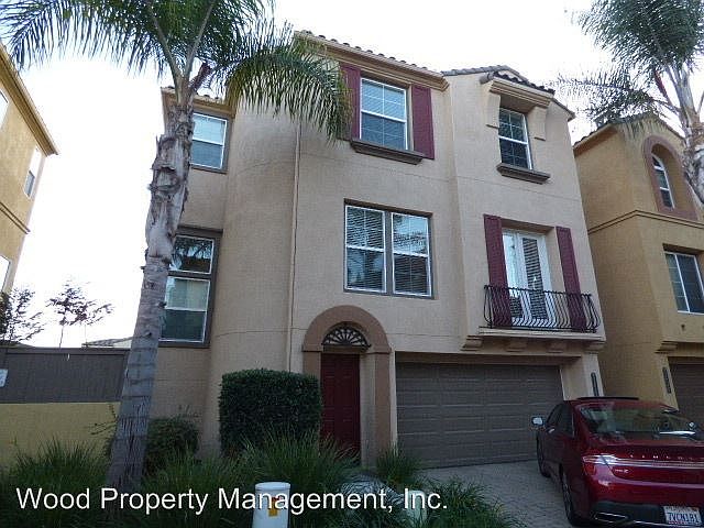 1st image of 2624 Villas Way
