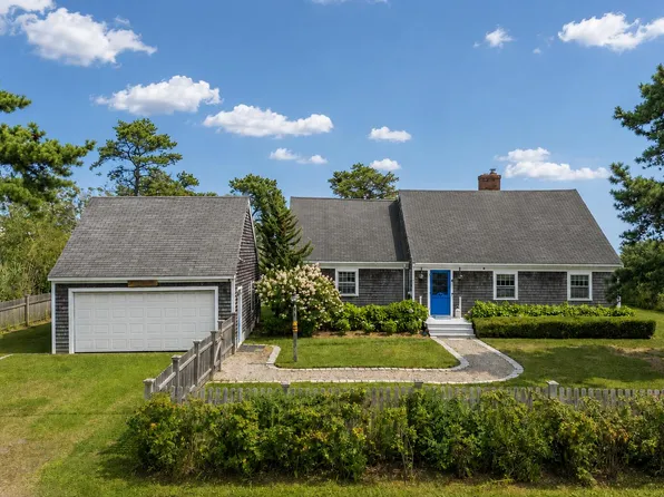 40 Bayberry Avenue, Kennebunk, ME 04043
