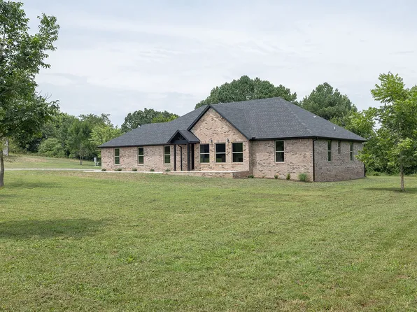 216 Oneal Ln, Elkins, AR 72727
