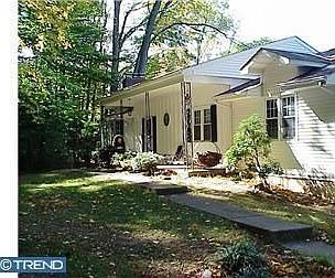1st image of 8 Yorkridge Trl