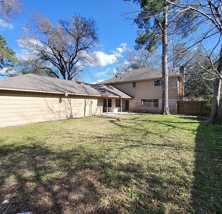 1st image of 802 Marne Ln