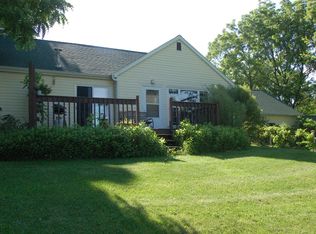 2530 Indian Hill Dr, Green Bay, WI 54313