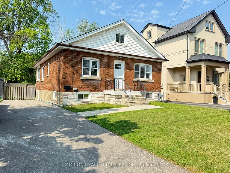 1016 Haig Blvd — Photo 2